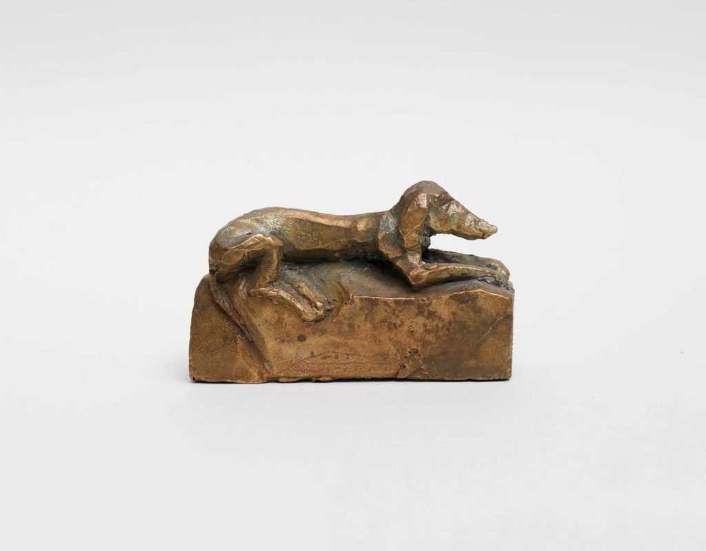 Kleiner Hund, Bronze, 5 x 8 x 2,3 cm